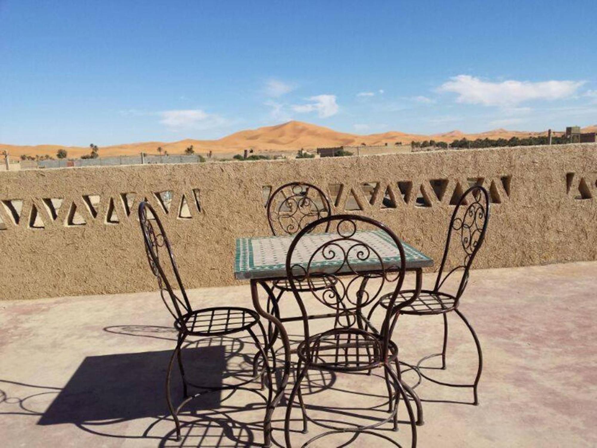 Dar Poublanc Hotel Merzouga Bagian luar foto